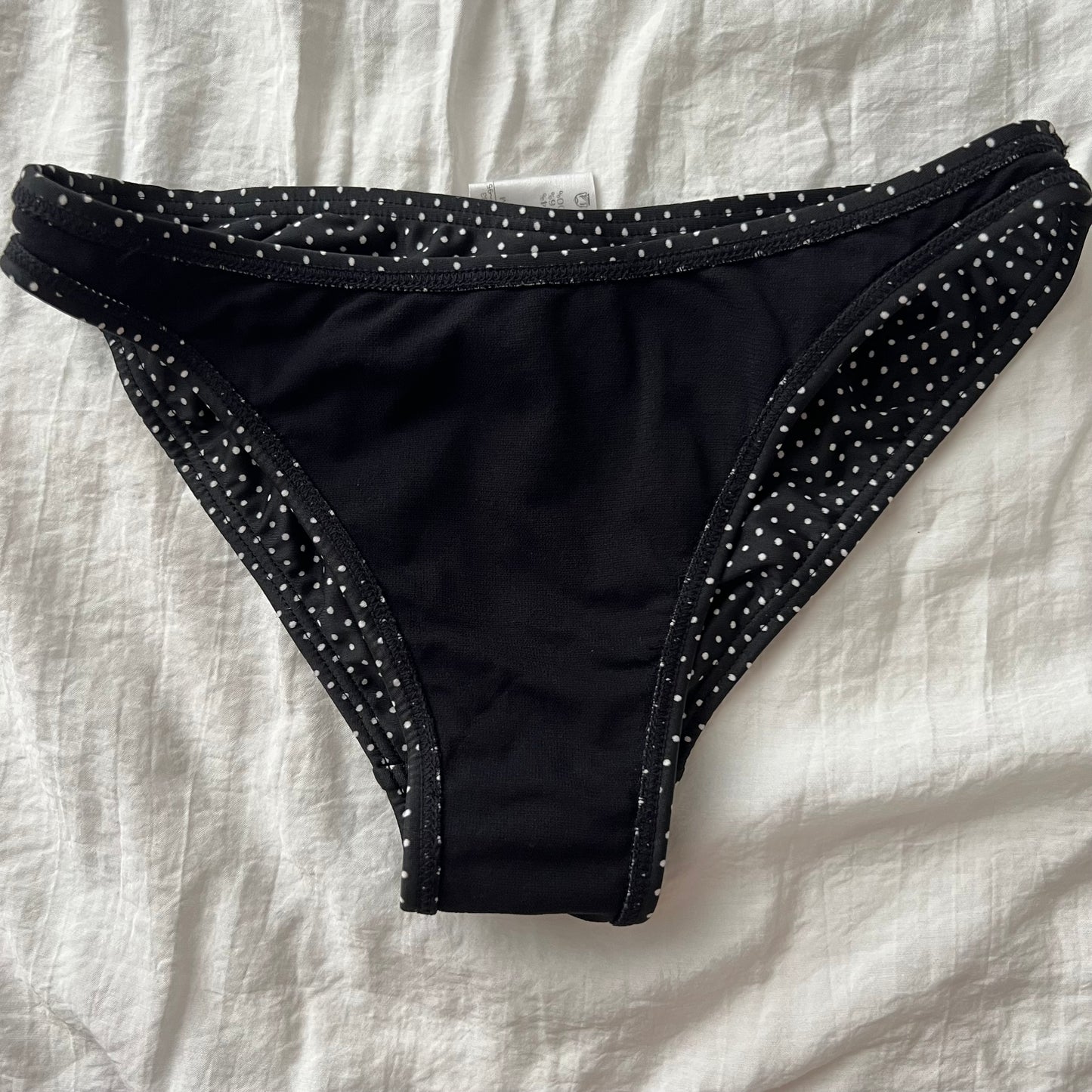 Black polka dots bikini set