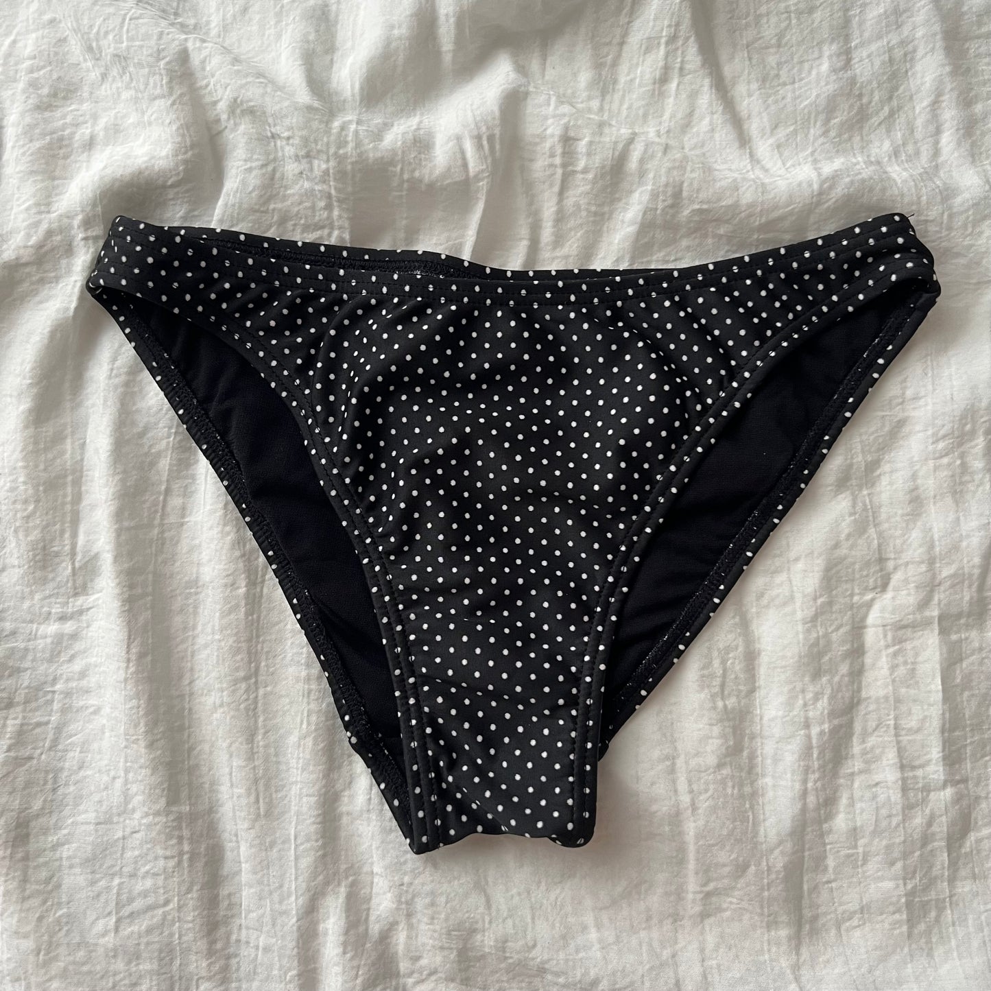 Black polka dots bikini set