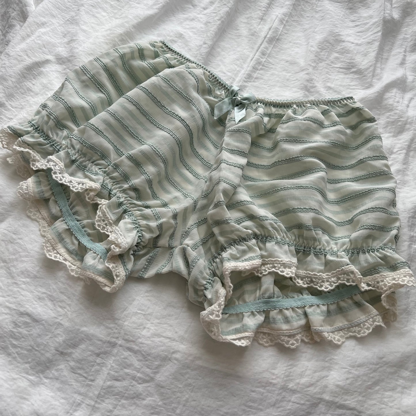 Teal bloomers