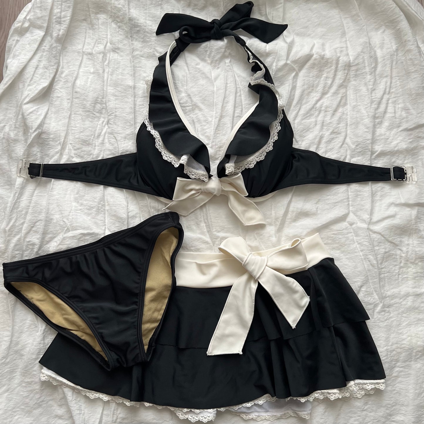Black lacy bikini Set