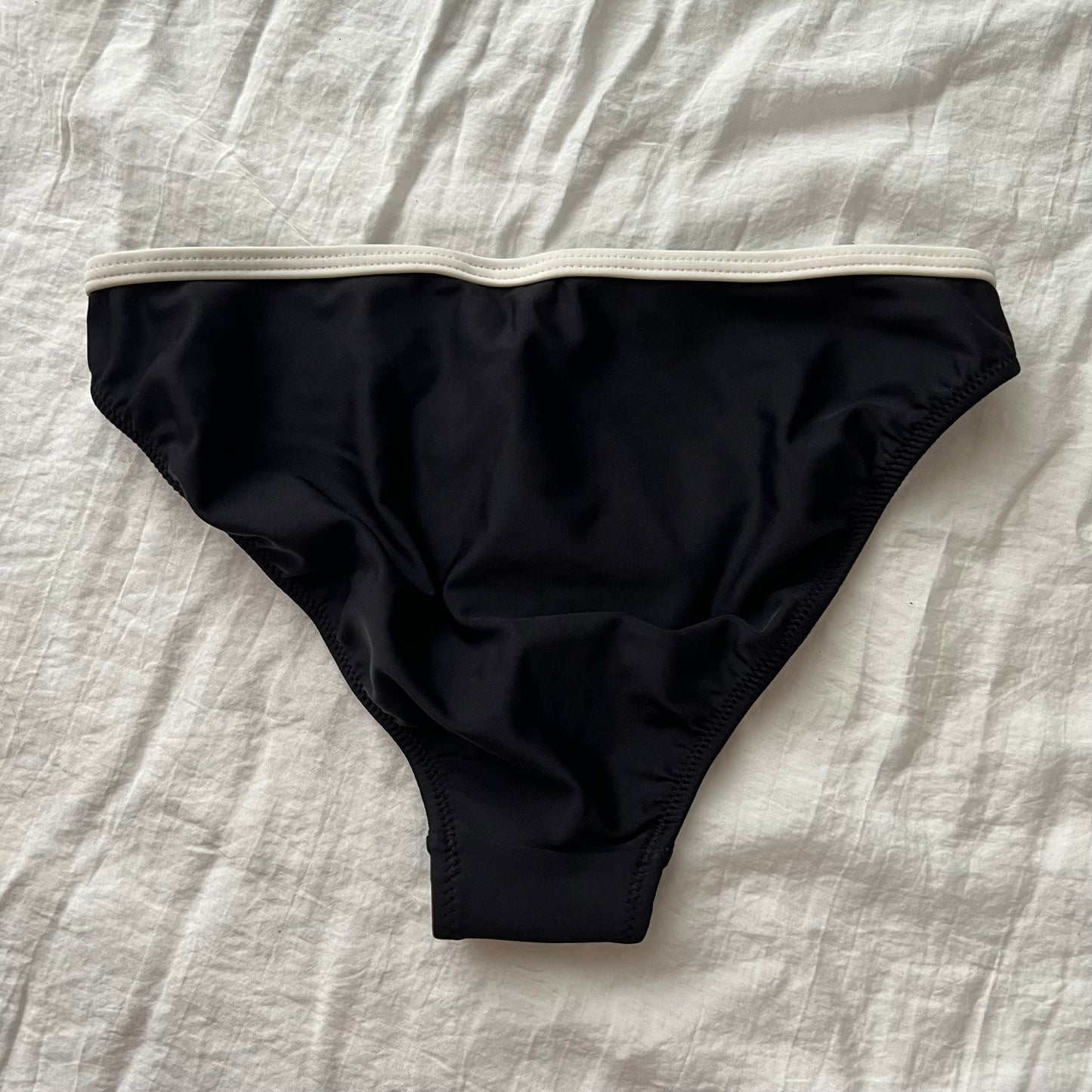 Black lace bikini set