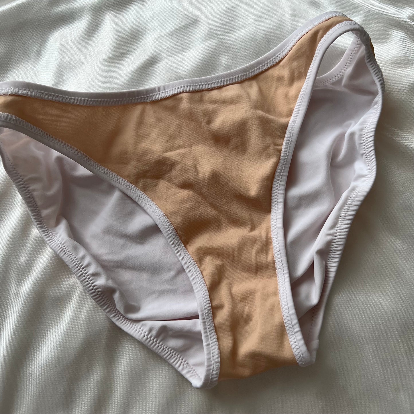 Women's Ruffled Bikini-Tankini set