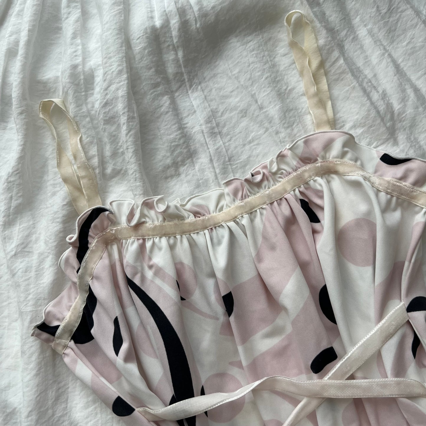 velour ribbon top