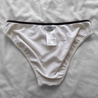 M size•Creamy bikini Set