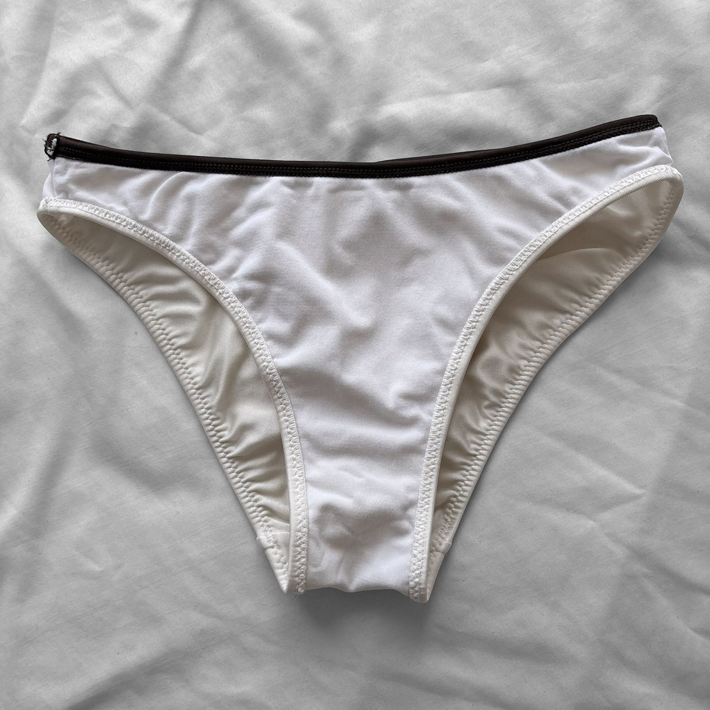 M size•Creamy bikini Set