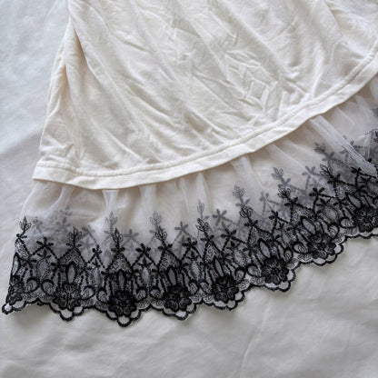 ‘Axes Femme’ Creamy Lace & Roses Cami Top