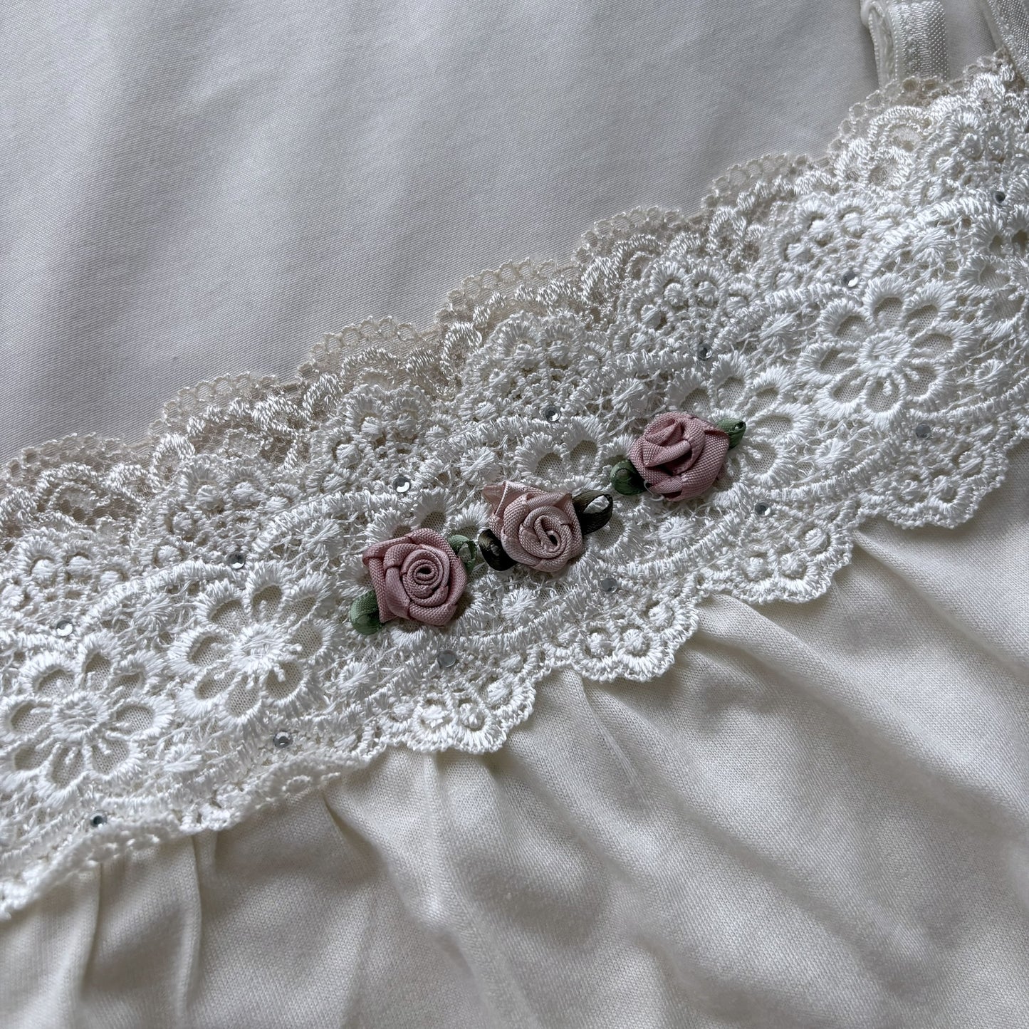‘Axes Femme’ White Lace & Roses Cami