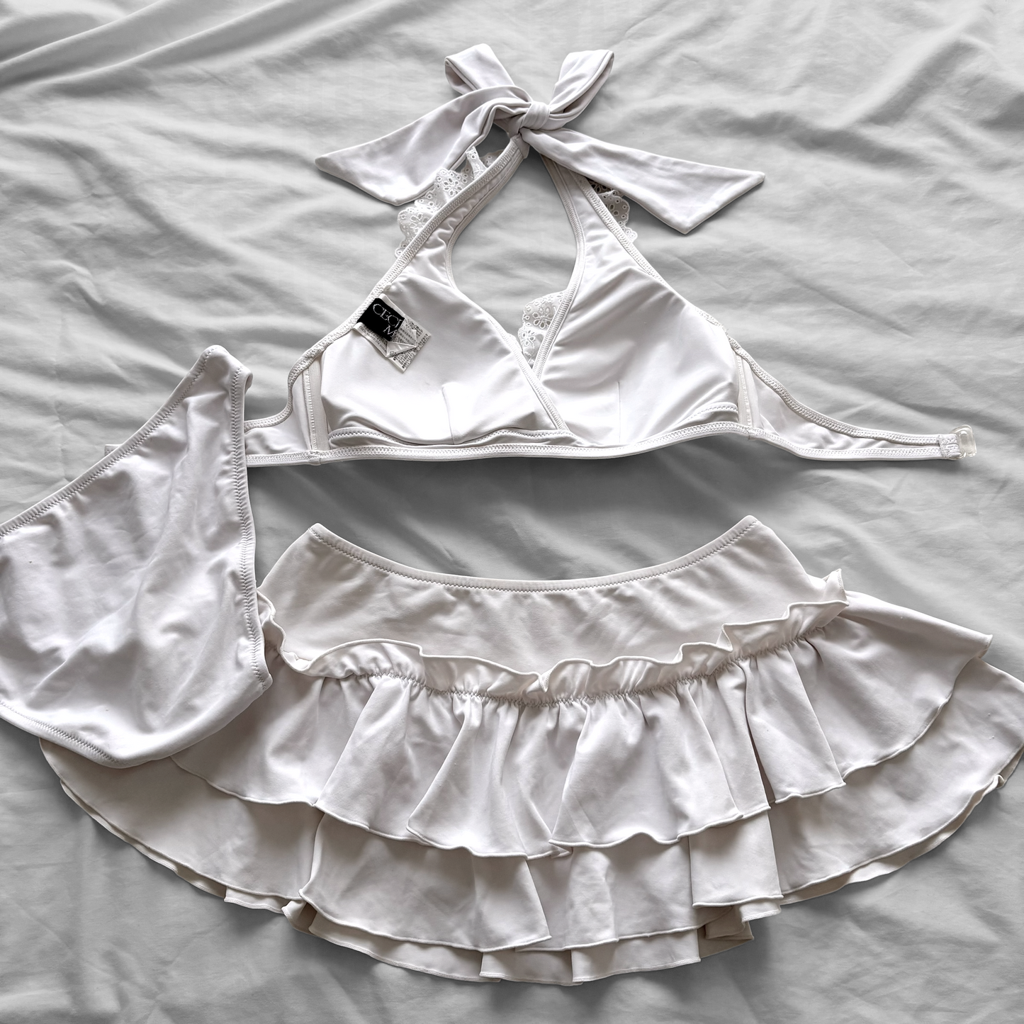 M size•Sweet frilly lace bikini Set
