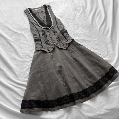 ‘Axes Femme’ Grey Plaid Gothic Dress