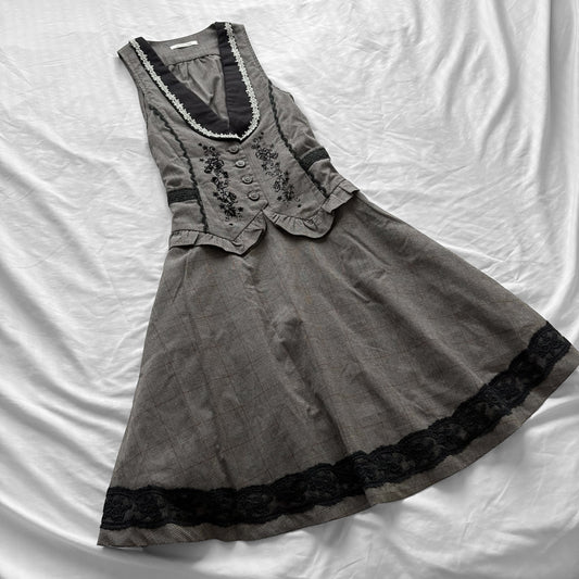 ‘Axes Femme’ Grey Plaid Gothic Dress