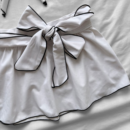 M size•White frills Rhinestones bikini Set