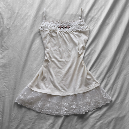 ‘Axes Femme’ White Lace & Roses Cami