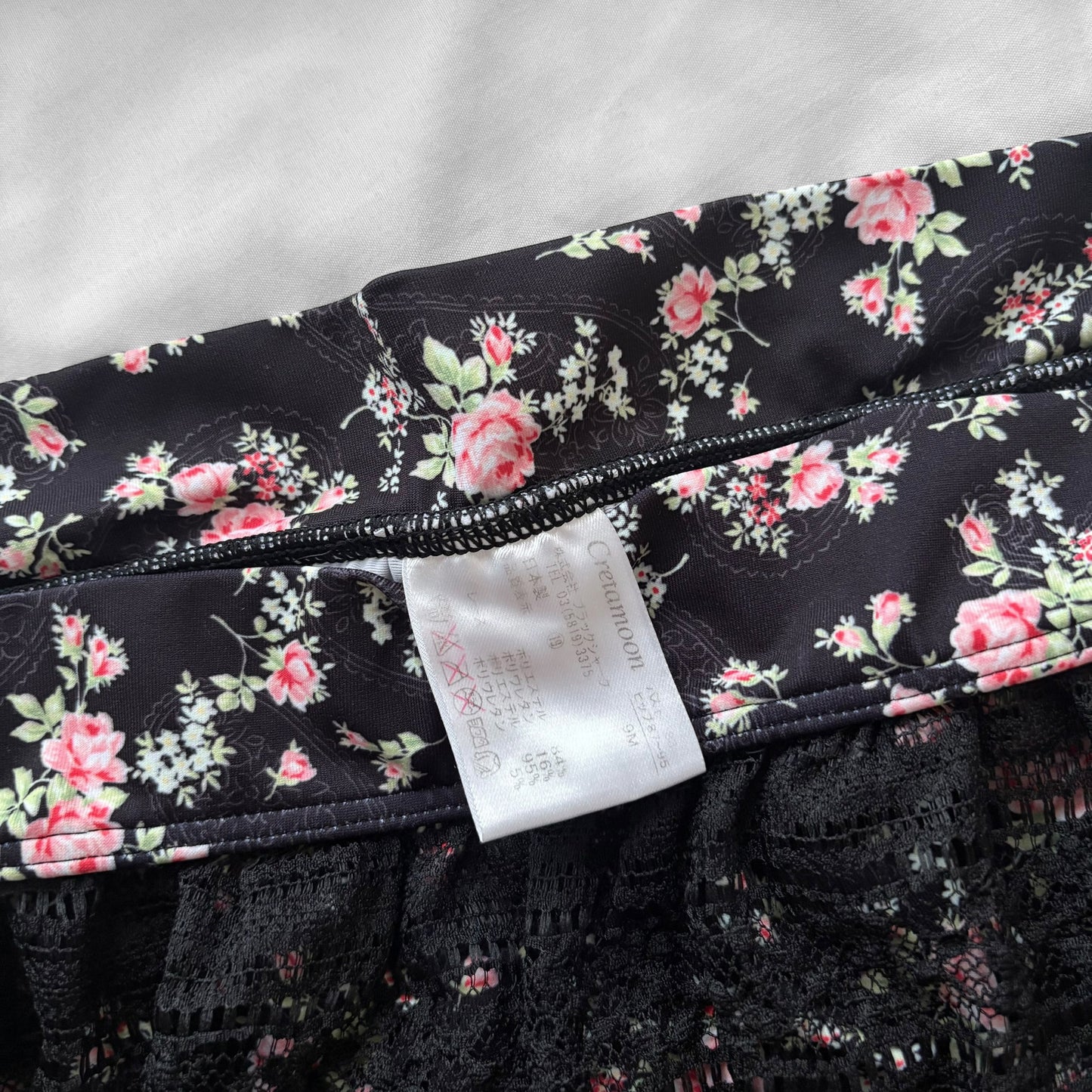 M size•Black lace & Floral bikini Set