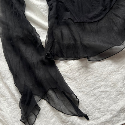 Vampire sheer sleeves top