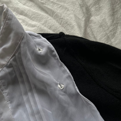 Black long sleeves knit