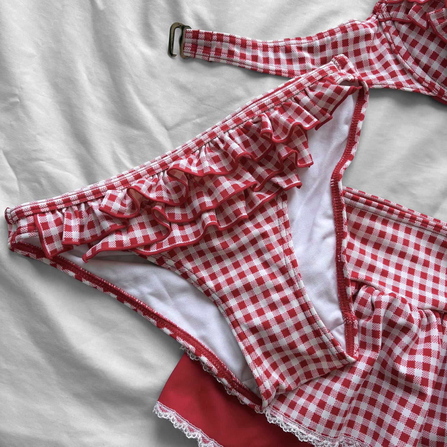 M size•Red plaid & lace bikini Set