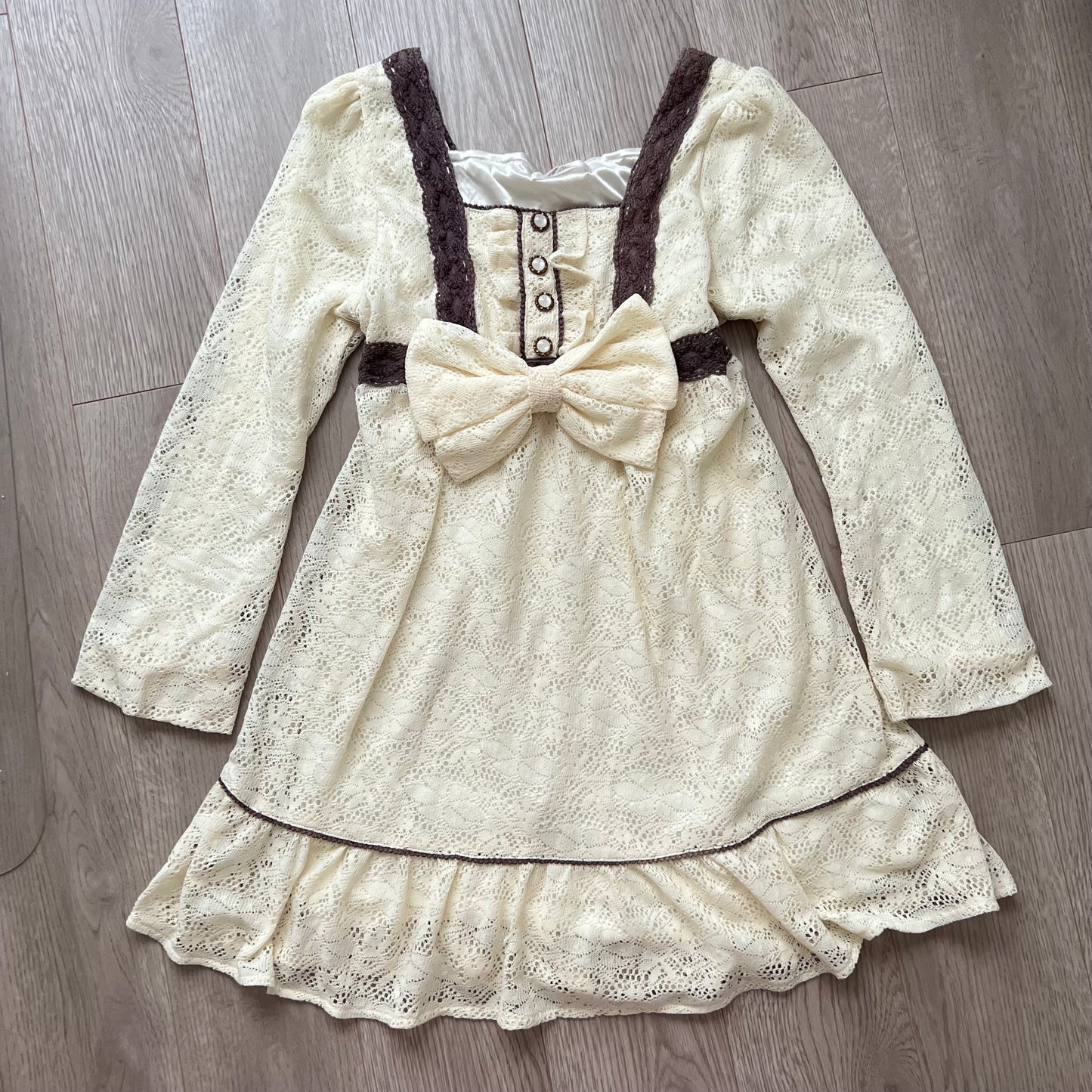 Himekaji lace dress