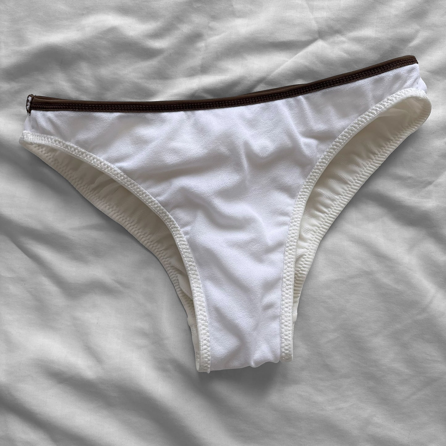 M/L size•Y2K creamy & brown bikini Set