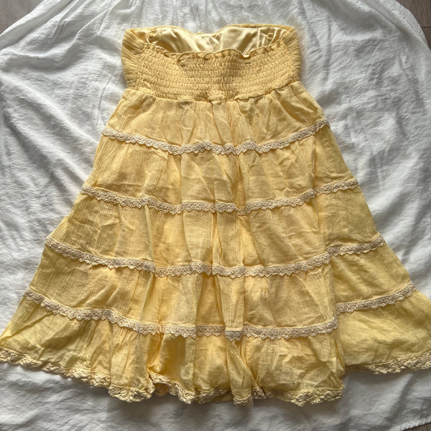 INGNI yellow top/skirt