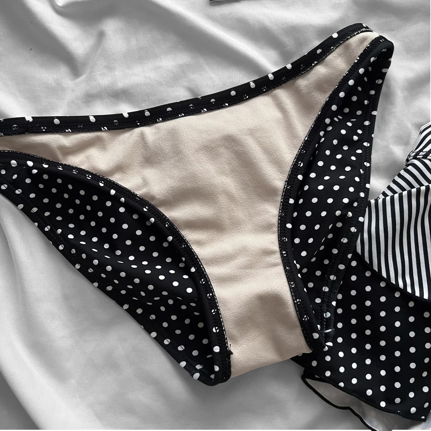 M size•Black dots & stripes bikini Set