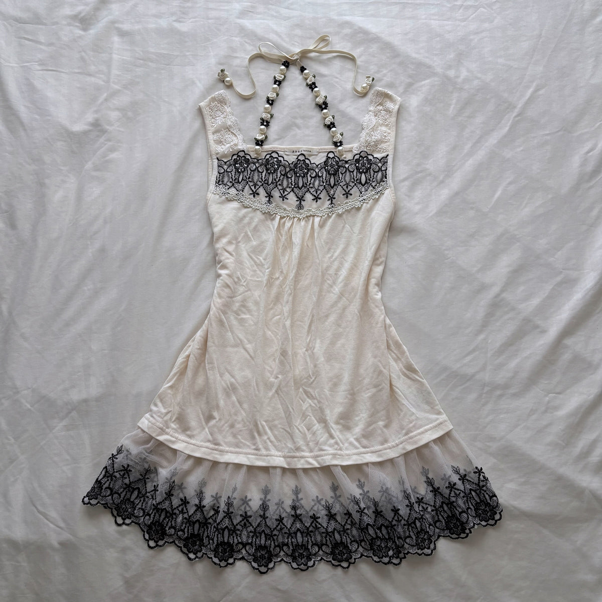 ‘Axes Femme’ Creamy Lace & Roses Cami Top