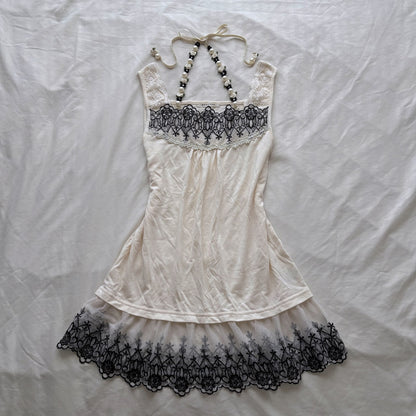 ‘Axes Femme’ Creamy Lace & Roses Cami Top