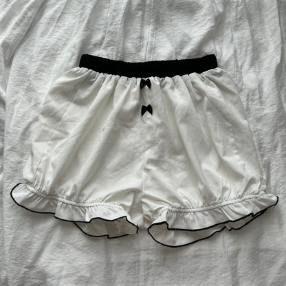 Ribbon bloomers