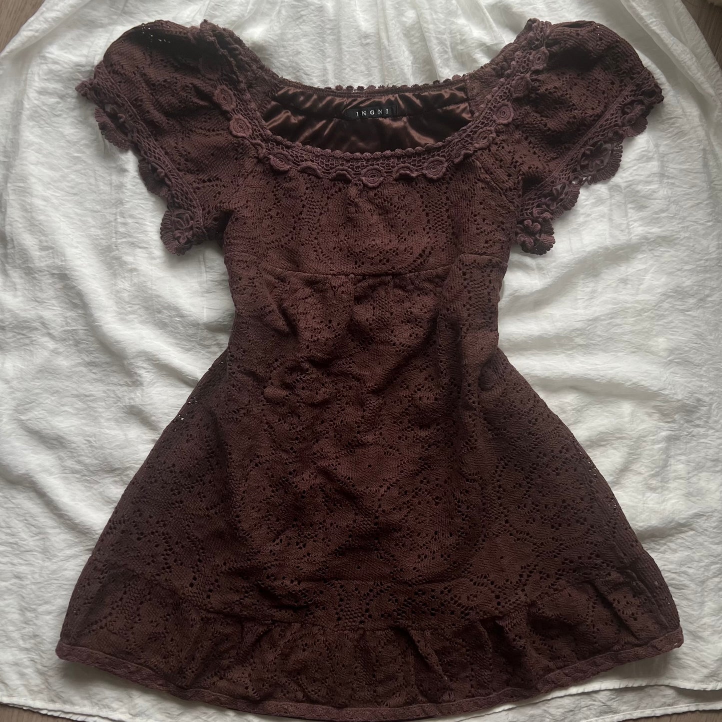 INGNI choco brown top