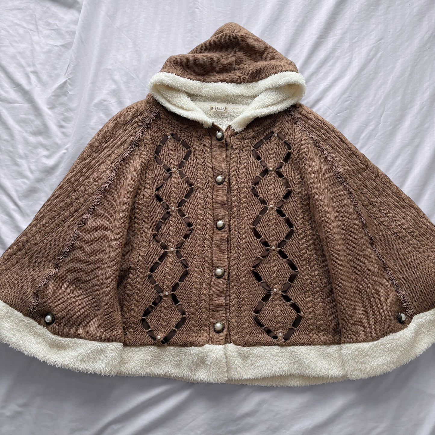 ‘Axes Femme’ Sherpa Poncho