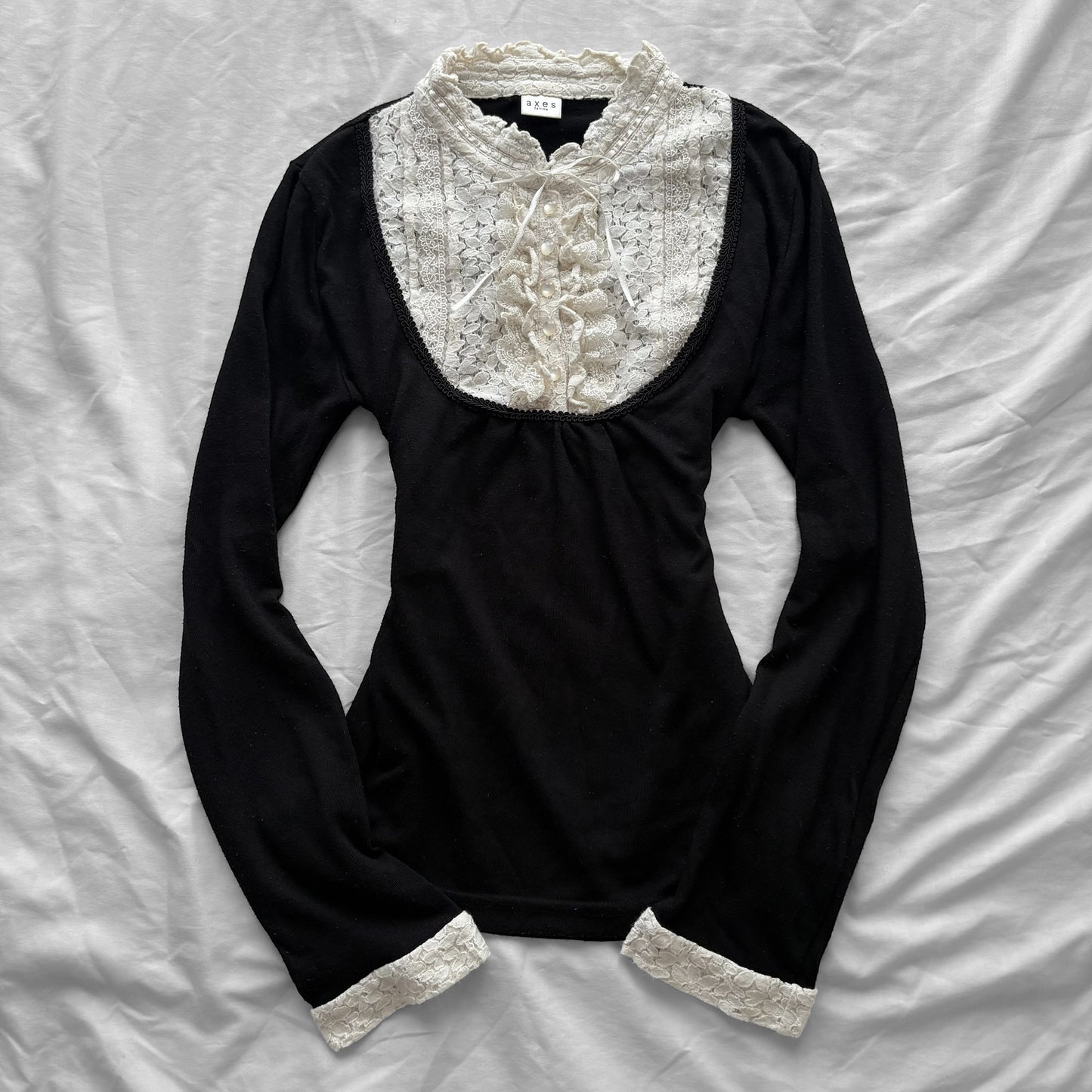 ‘Axes Femme’ Long Sleeve Black Top & dreamy lace