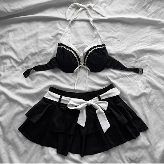 M size•Black & White coquette bikini Set