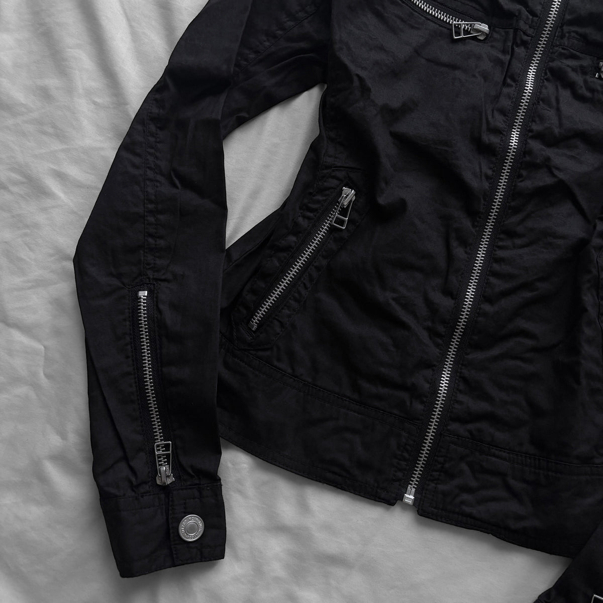 INGNI Buckle Neck Black Jacket