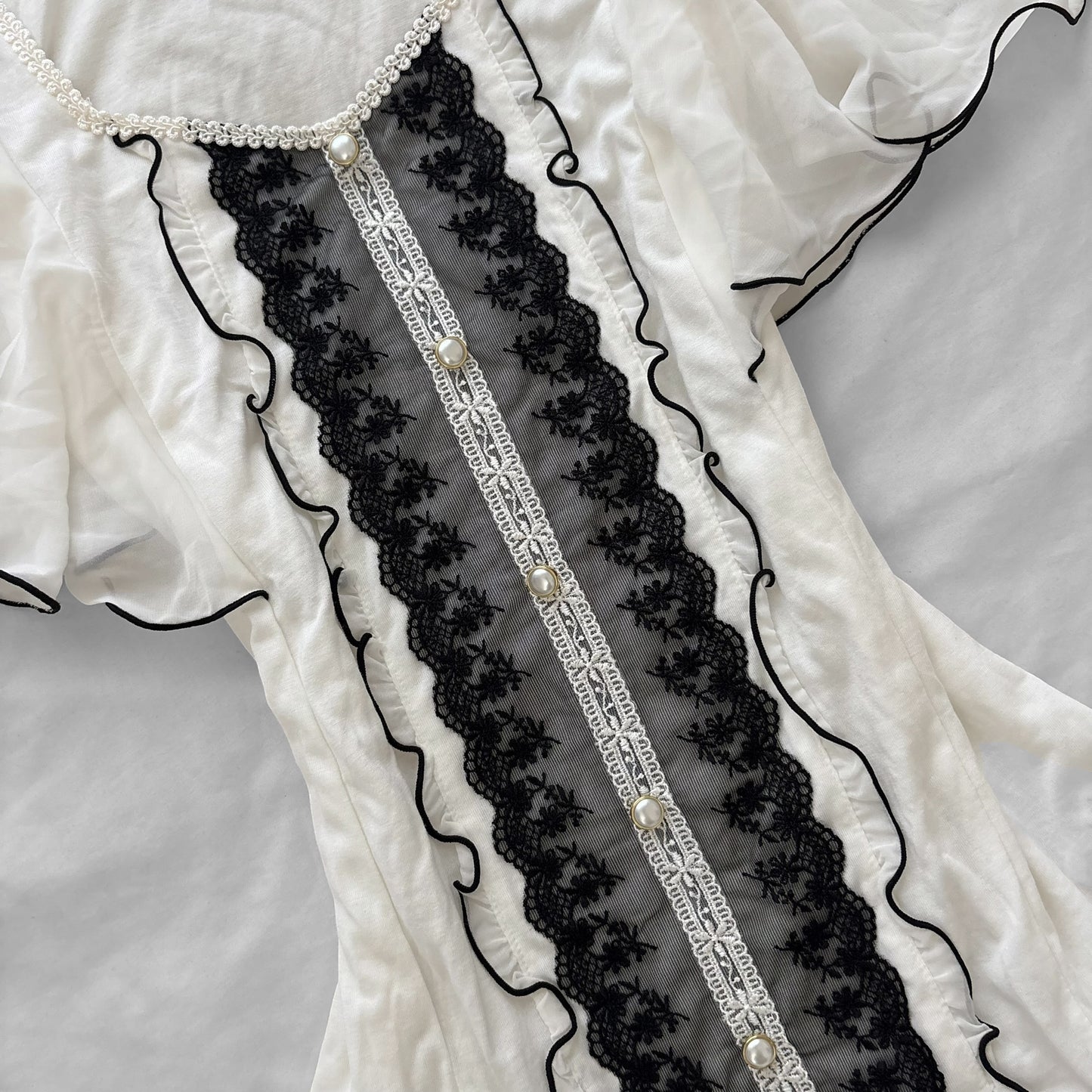 Rare ‘Axes Femme’ White Frilly Sleeves Top