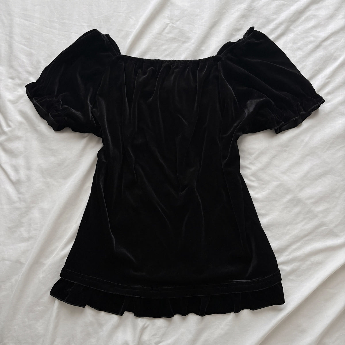 ‘Axes Femme’ Black Velvety Corset Top