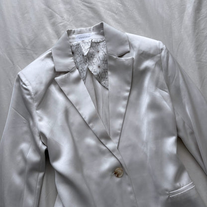 ‘AMATERAS’ Ivory Satin Blazer