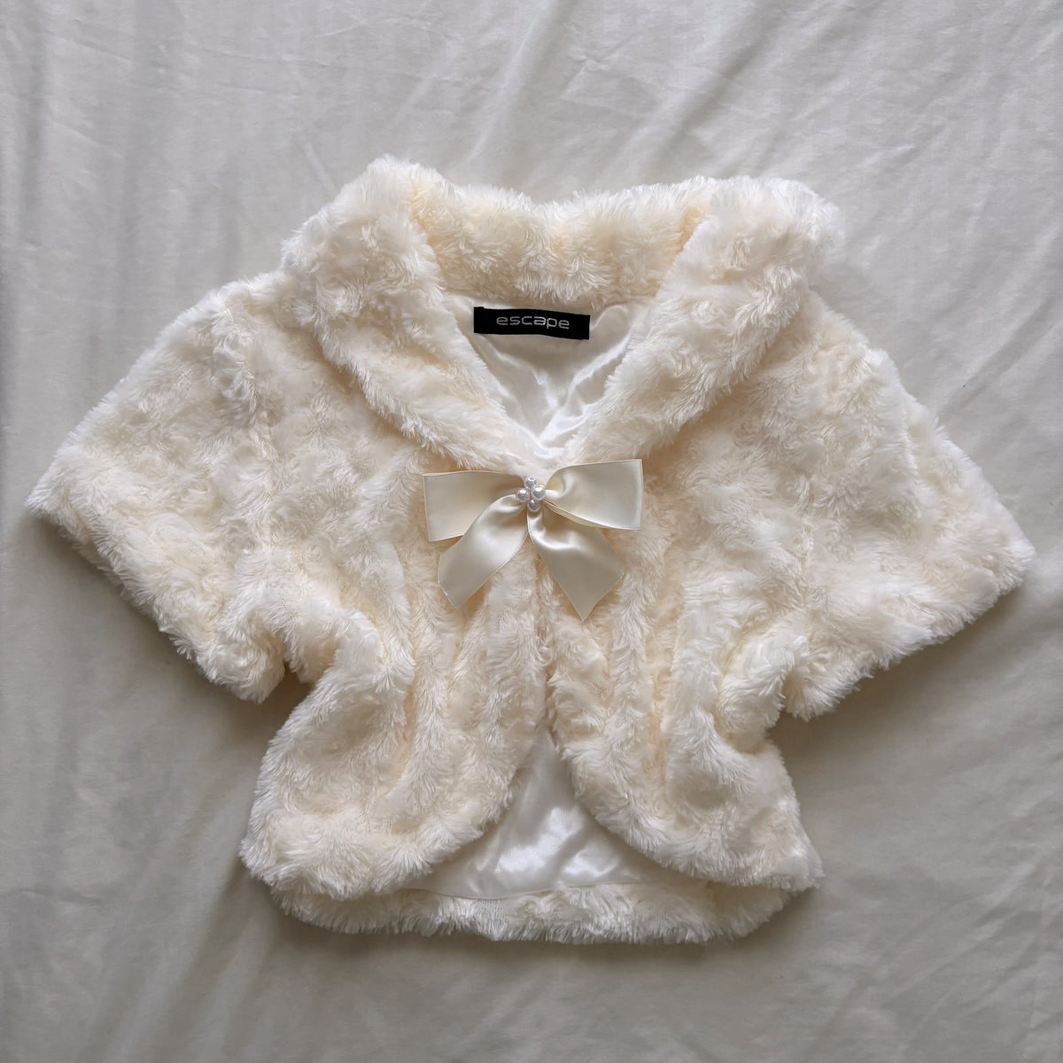 Creamy Fluffy Faux Fur Cropped Jacket