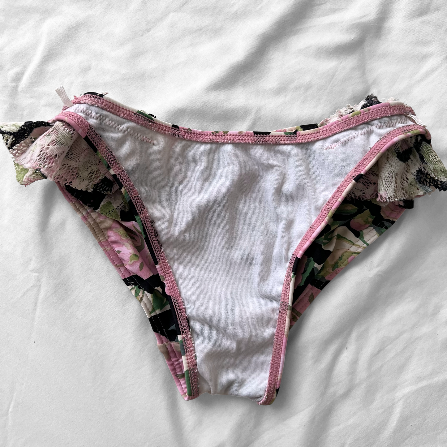 S size•Pink Floral & lace bikini Set