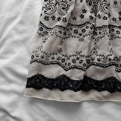 ‘Axes Femme’ Flowy Butterfly Lace Dress