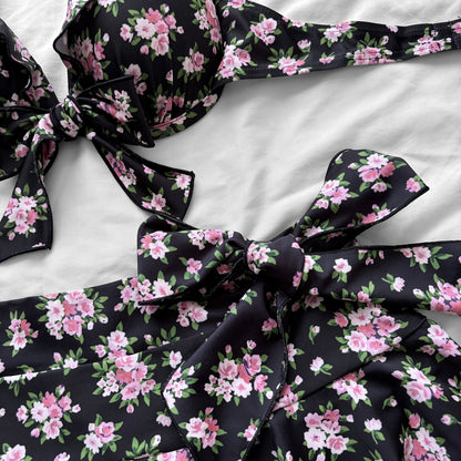 M size•Floral bikini Set