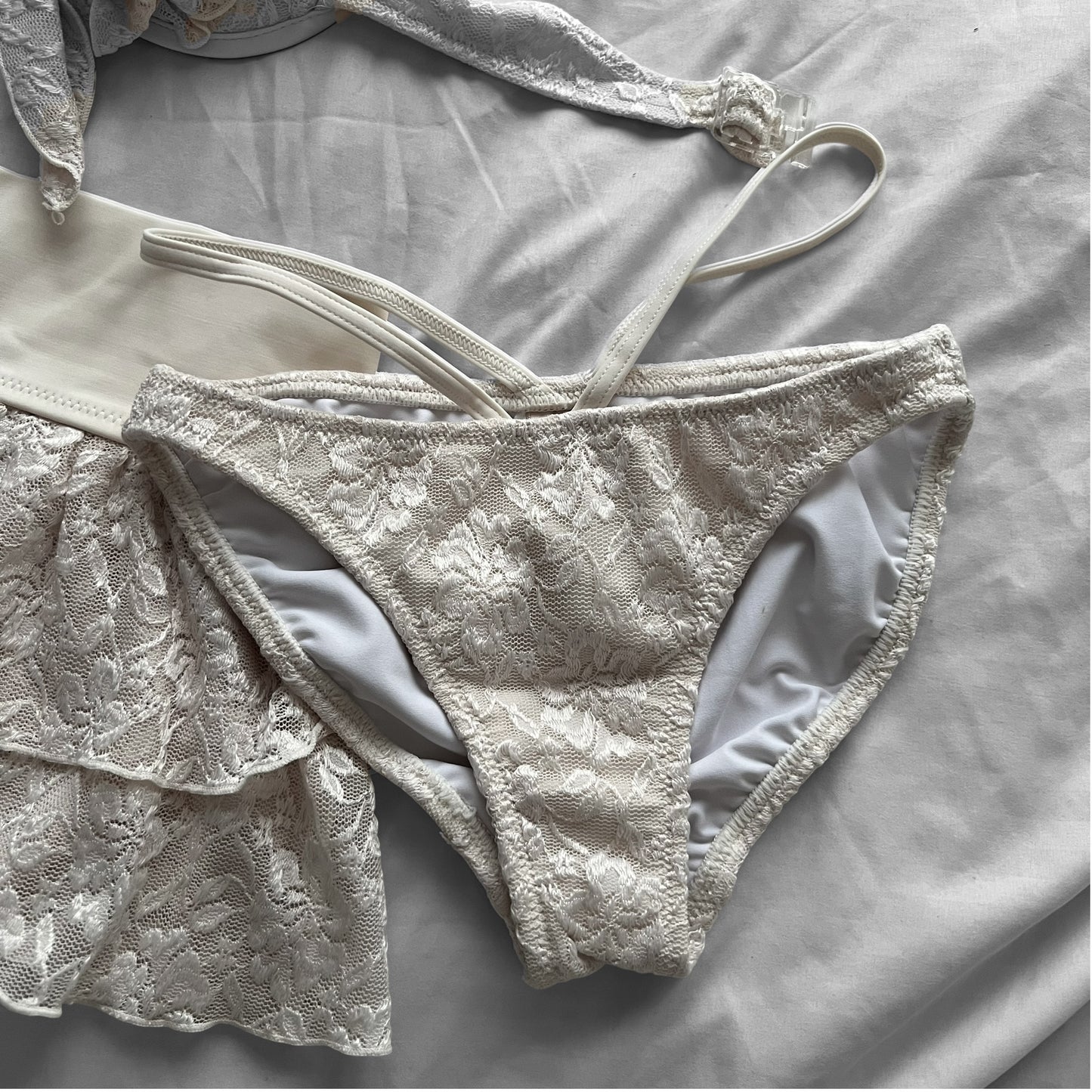 S size•Dreamy lace bikini Set
