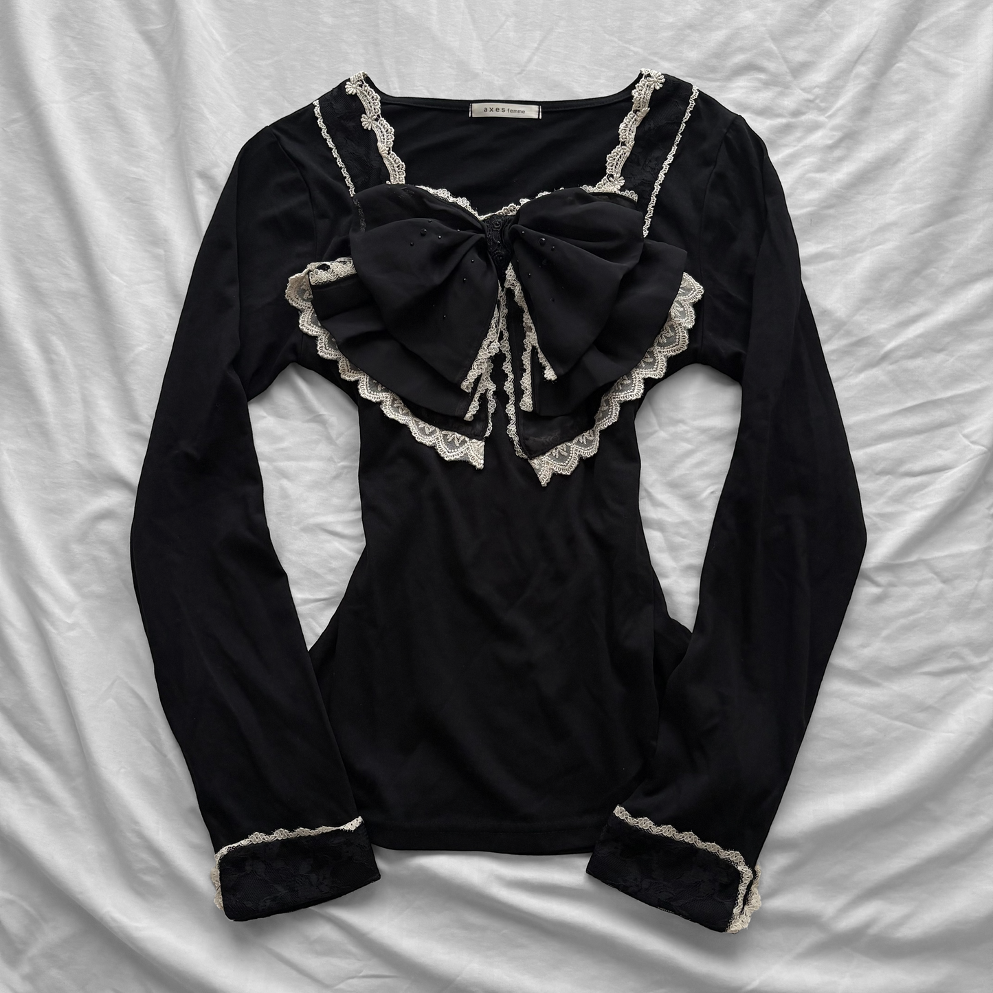RARE ‘Axes Femme’ Long Sleeve Big Ribbon Top