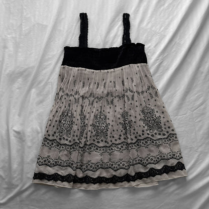 ‘Axes Femme’ Flowy Butterfly Lace Dress