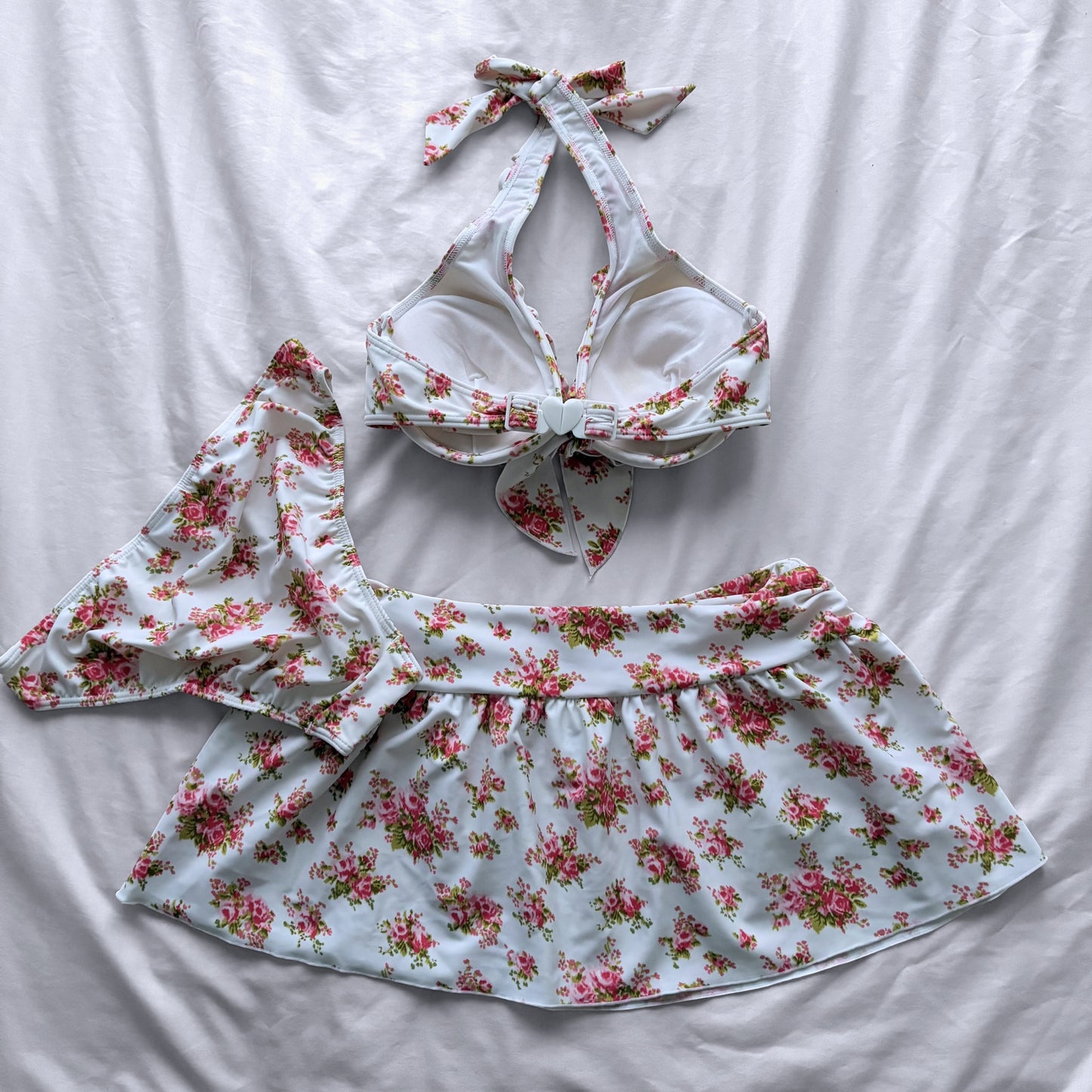 L size•White Floral bikini Set