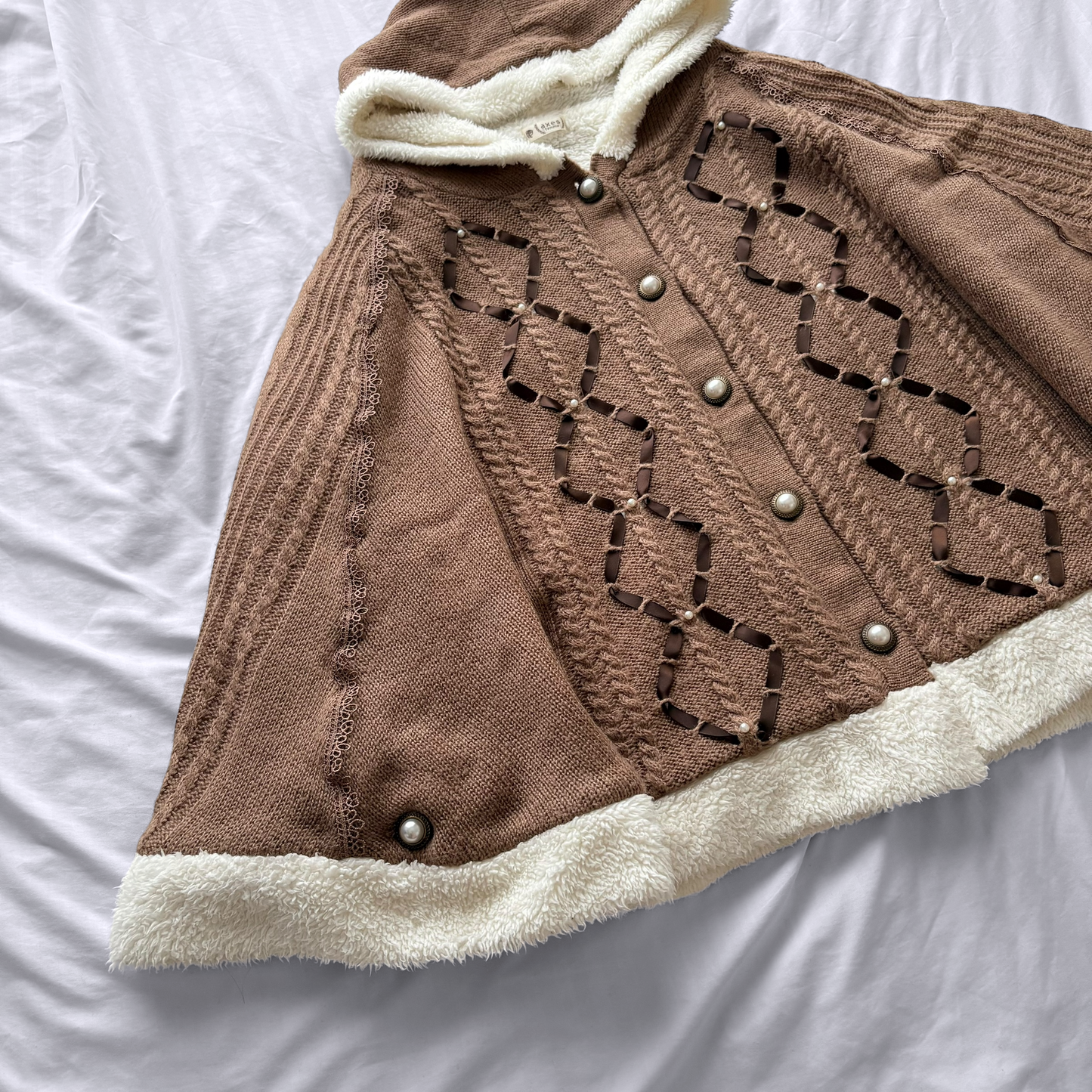 ‘Axes Femme’ Sherpa Poncho