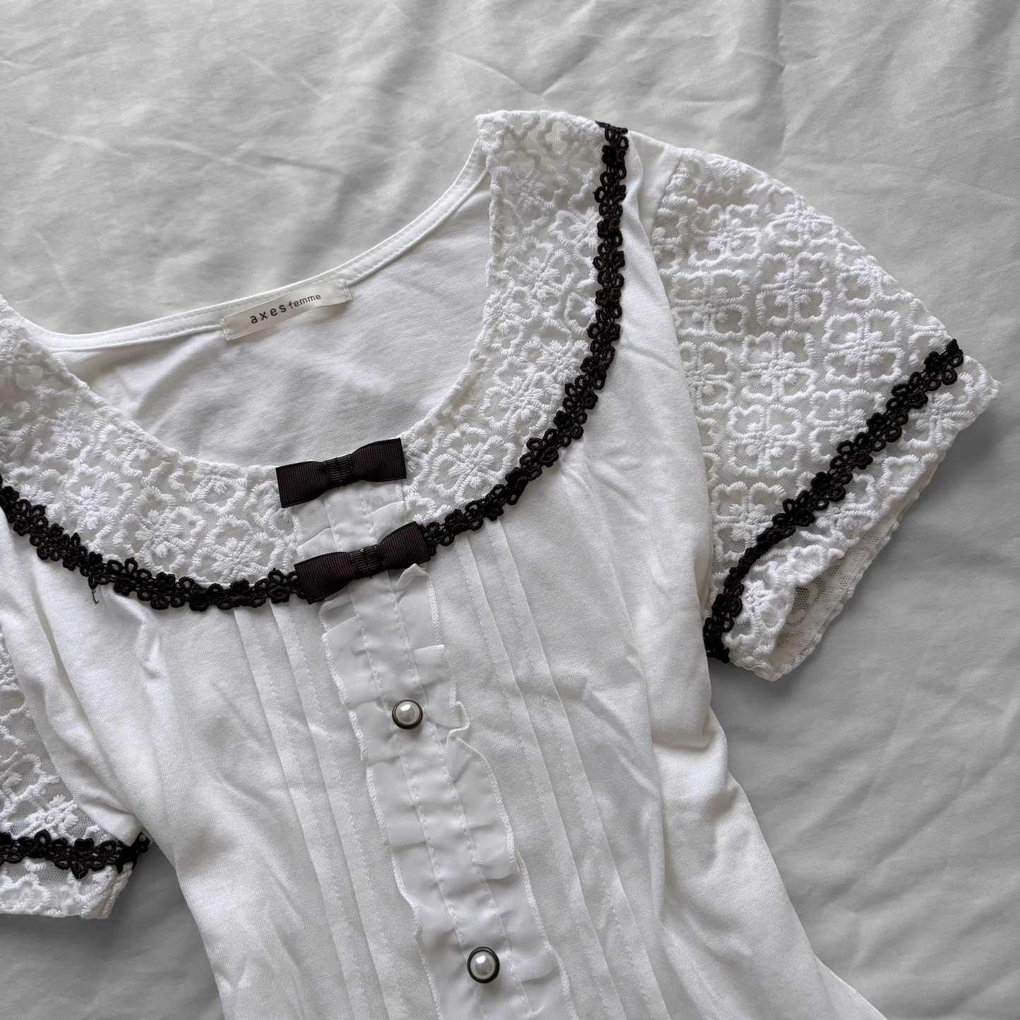 ‘Axes Femme’ White & Brown Ribbons Top