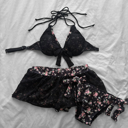 M size•Black lace & Floral bikini Set