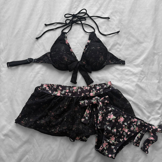 M size•Black lace & Floral bikini Set