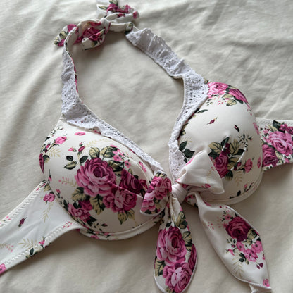 Floral lace bikini set