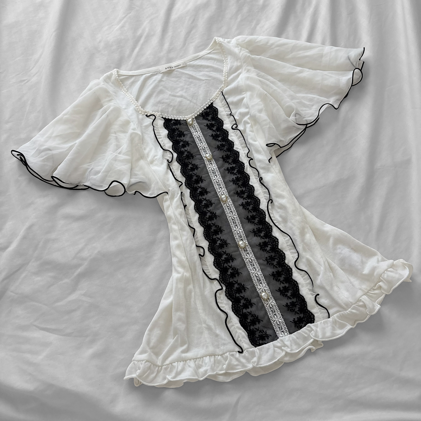 Rare ‘Axes Femme’ White Frilly Sleeves Top