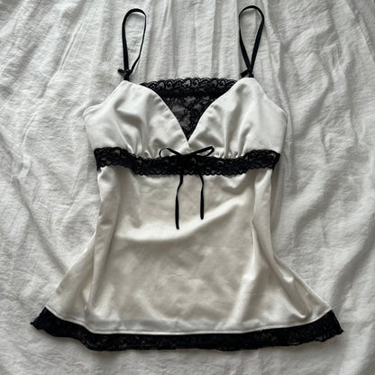 horror protagonist cami